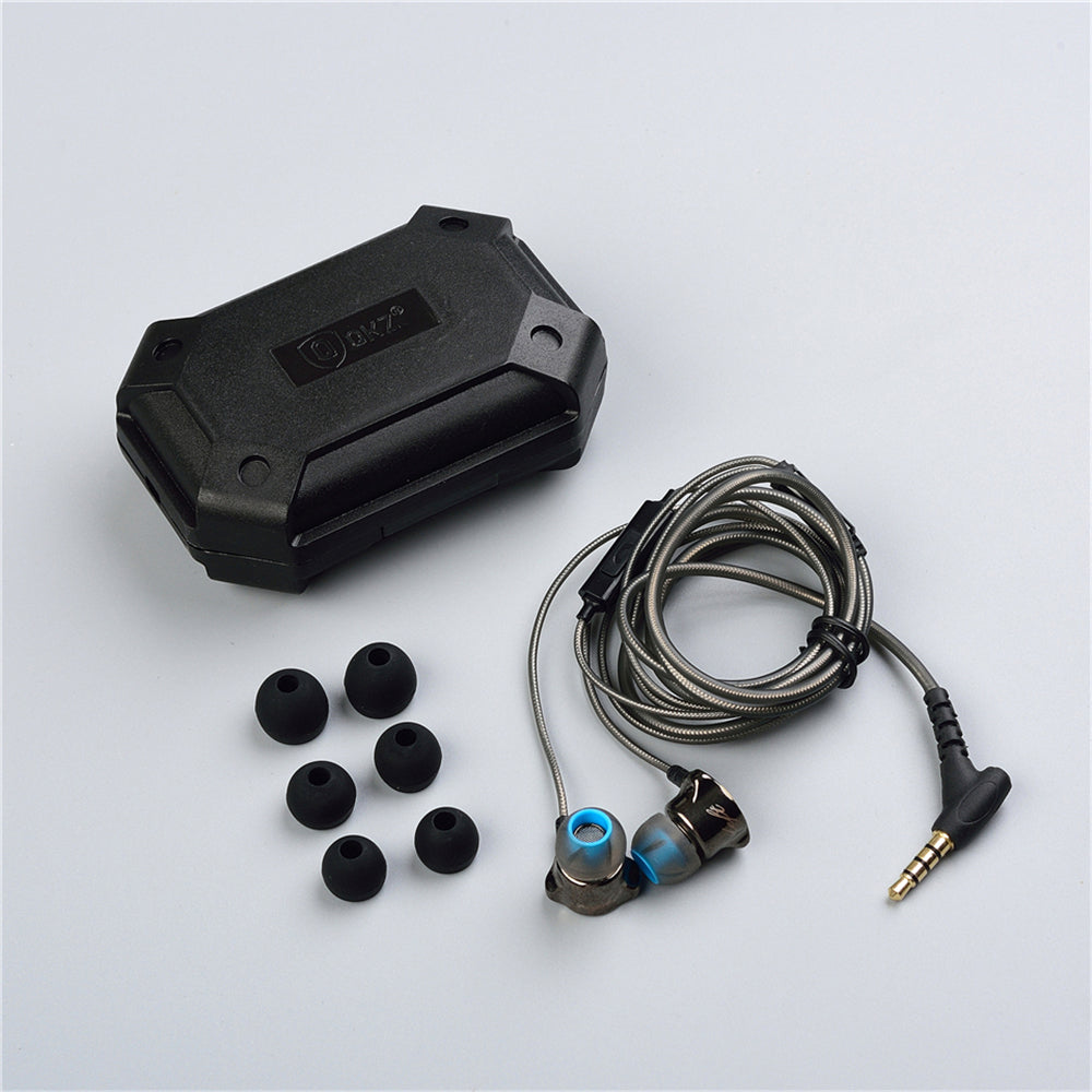 Metal In-Ear Headphones with Microphone