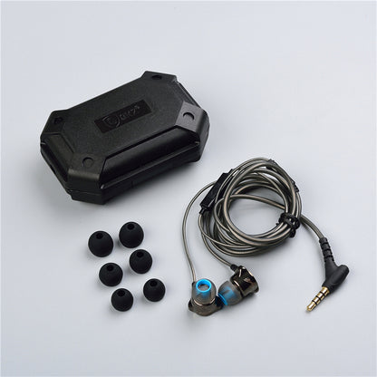 Metal In-Ear Headphones with Microphone